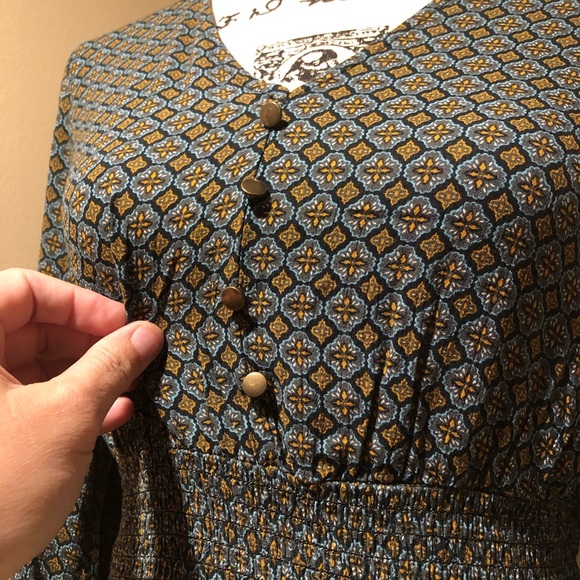 FINAL—GYPSIES & MOONDUST—LONG SLEEVE ELASTIC CUFF & CROPPED ELASTIC WAIST!! - Picture 7 of 10